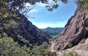 Randonnée  des Gorges de la Colombière  13 km 750mD+  IBP72  difficulté moyenne+ +